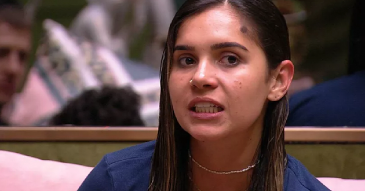 BBB20 - Gizelly recebe informação externa no quarto do ...